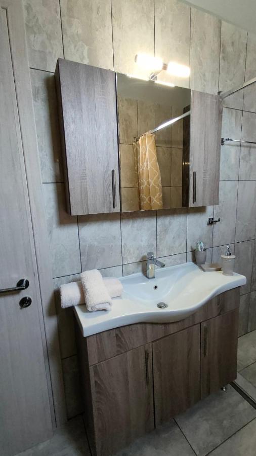 Γιώργος Και Εύα Apartment Kariani ภายนอก รูปภาพ
