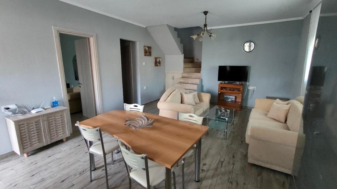 Γιώργος Και Εύα Apartment Kariani ภายนอก รูปภาพ